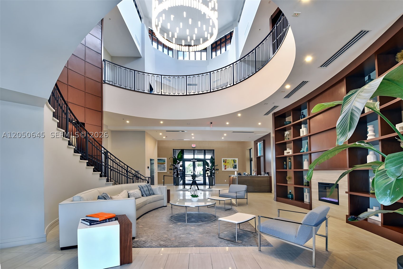 DORAL BREEZE - Residential