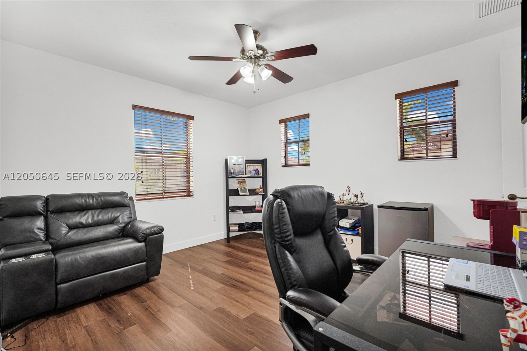 DORAL BREEZE - Residential