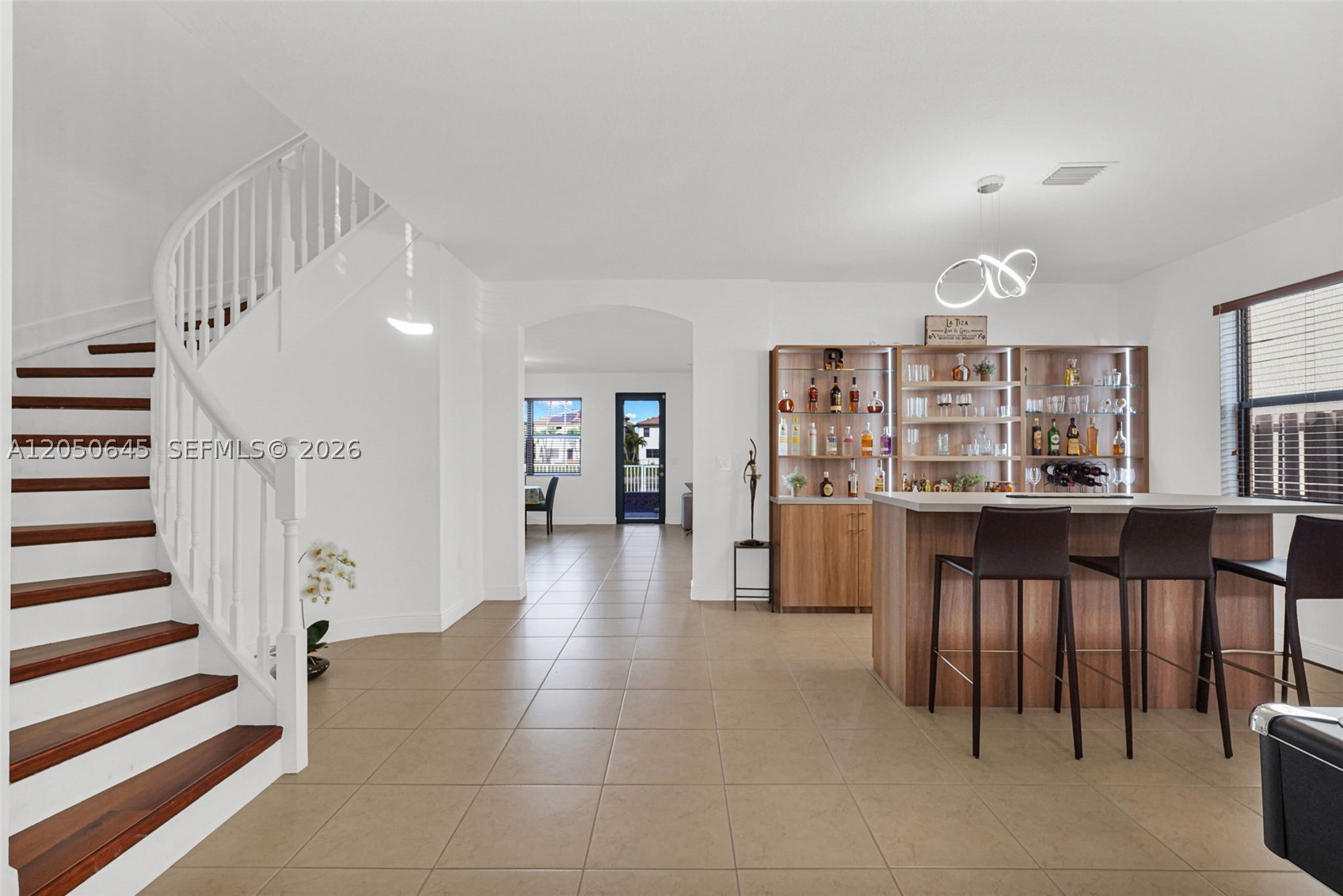 DORAL BREEZE - Residential