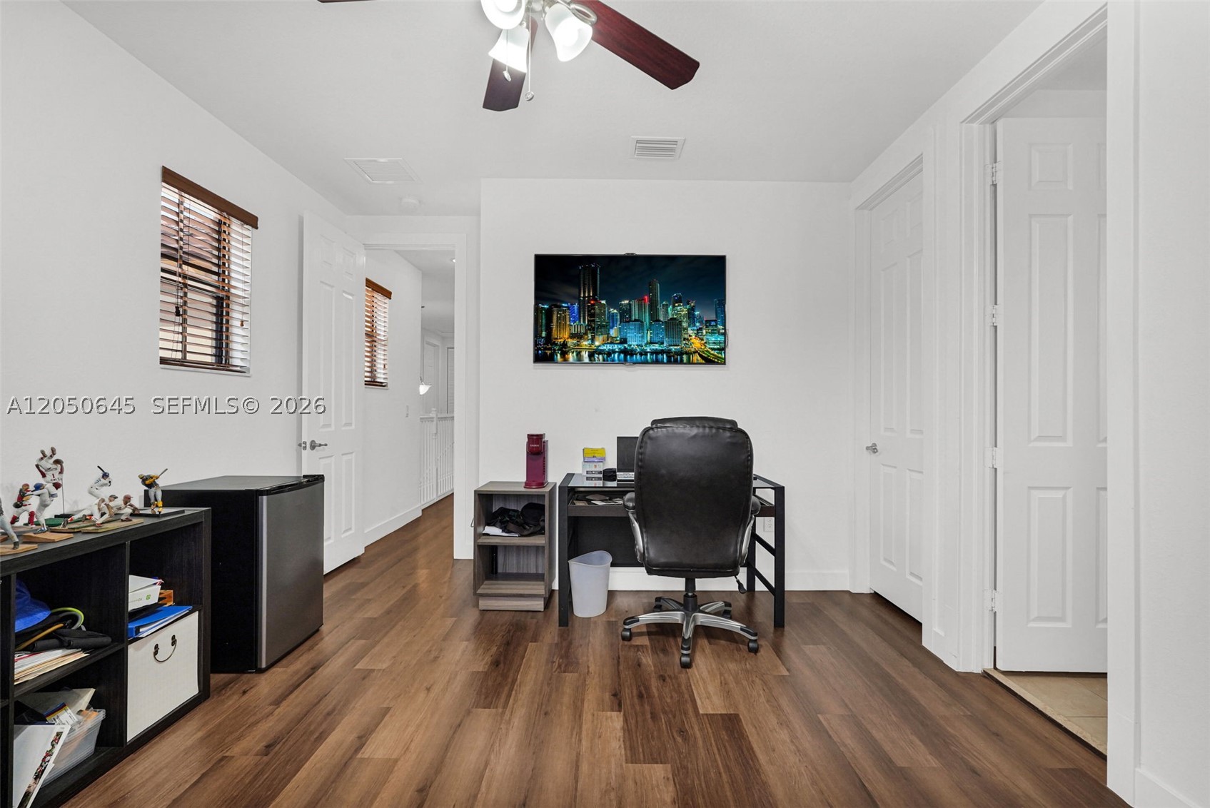 DORAL BREEZE - Residential