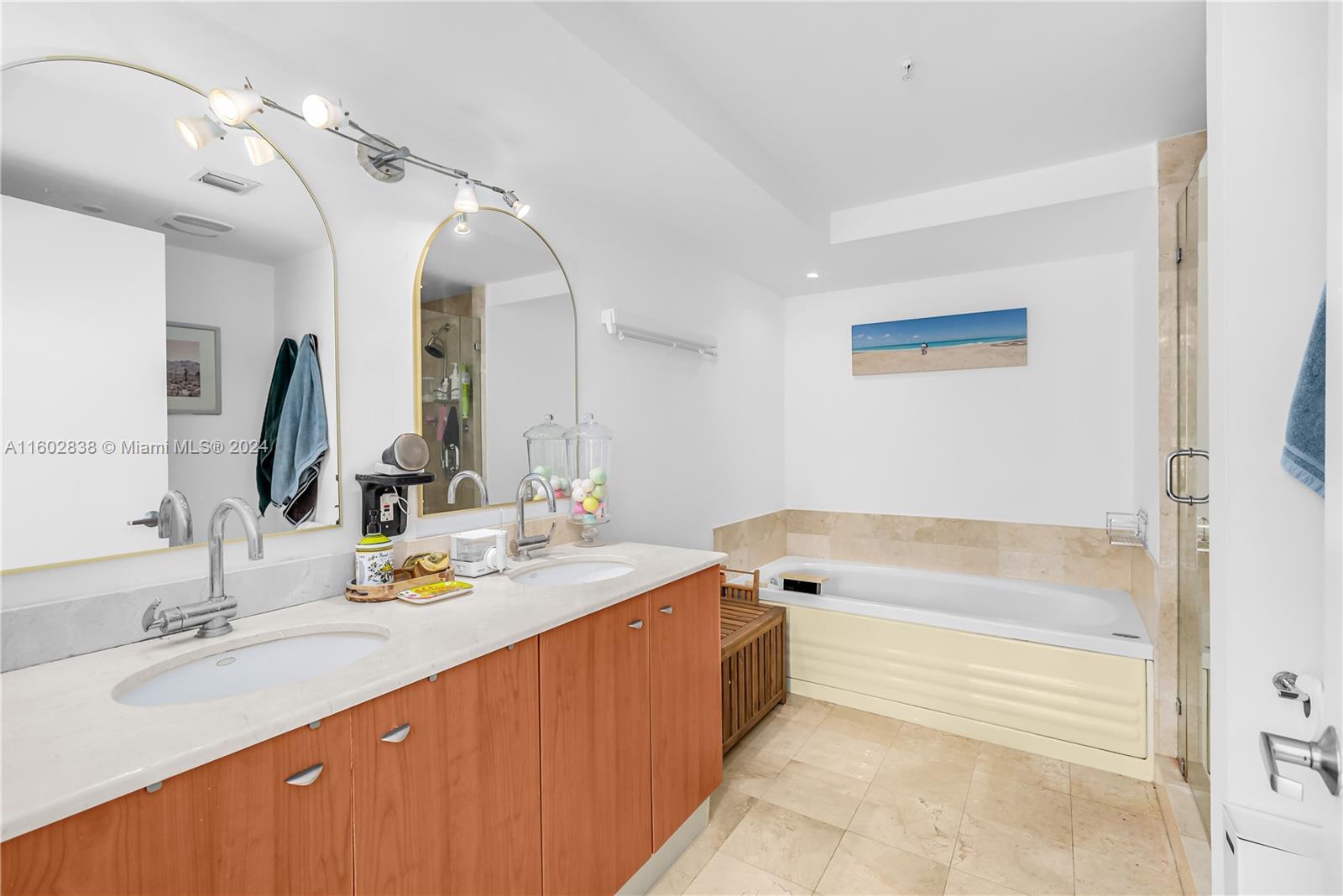 NAUTICA CONDO - Residential Lease