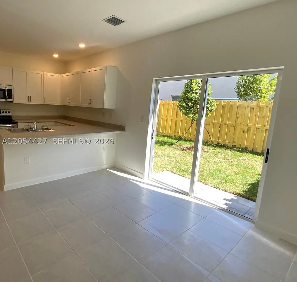 KEYS GATE RESIDENTIAL - Residential Lease