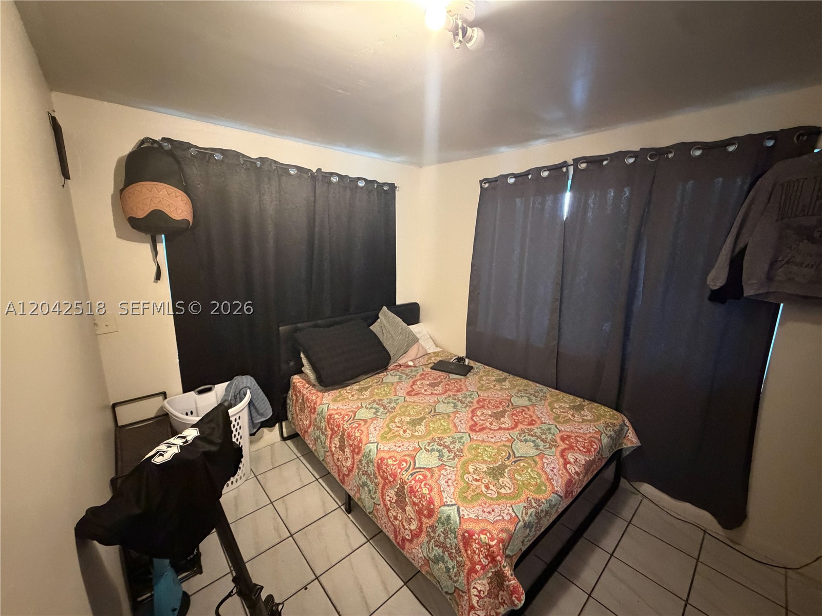 KENWOOD SUB - Residential Income