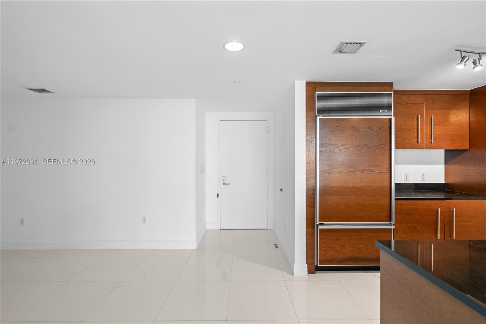 ICON BRICKELL NO TWO - Residential