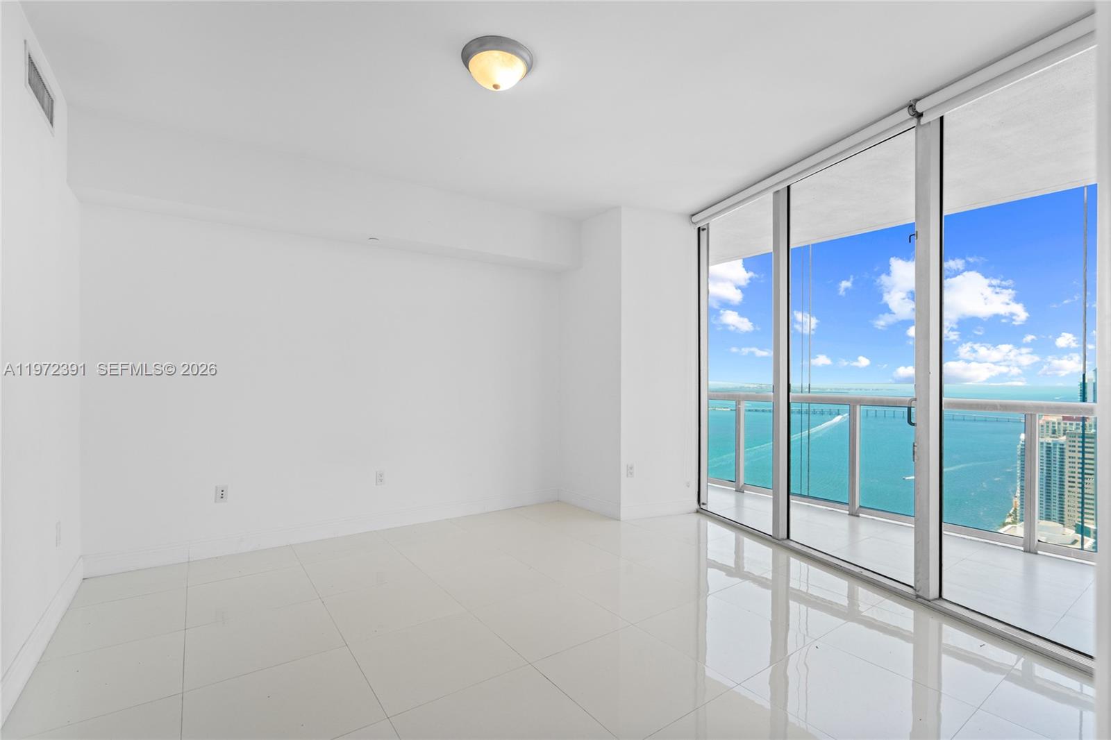 ICON BRICKELL NO TWO - Residential