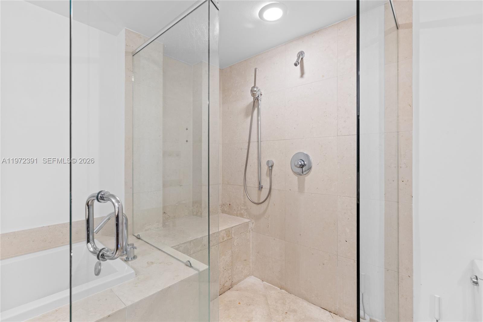 ICON BRICKELL NO TWO - Residential