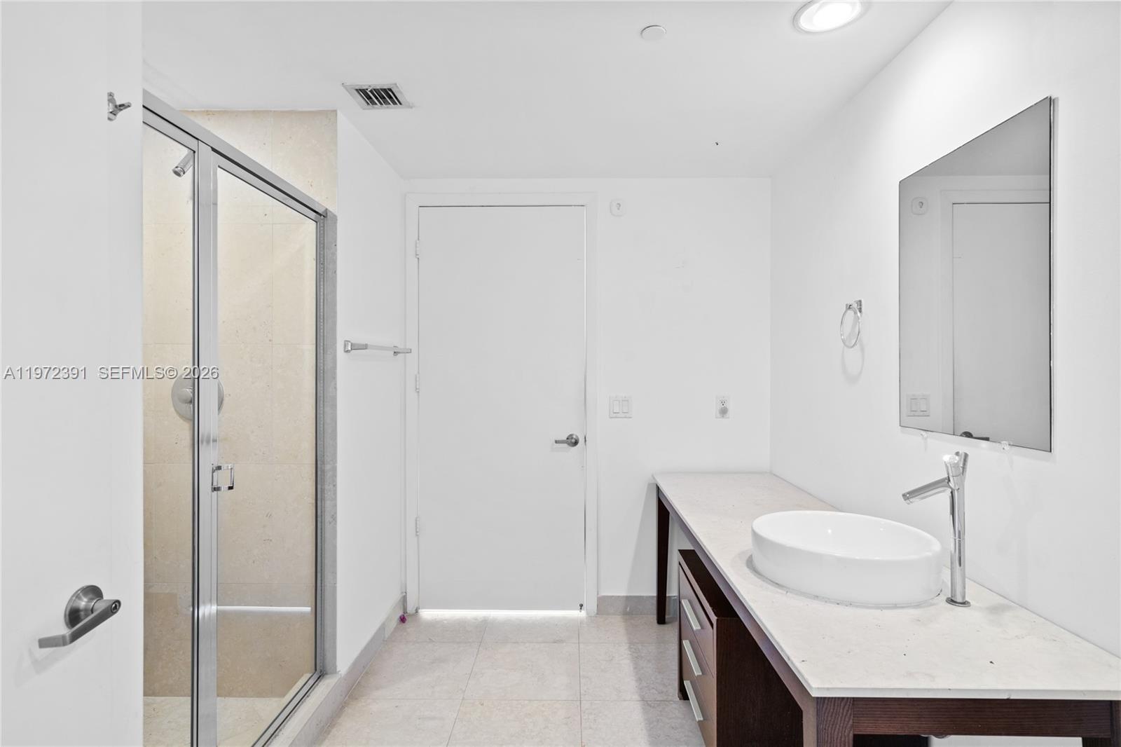 ICON BRICKELL NO TWO - Residential