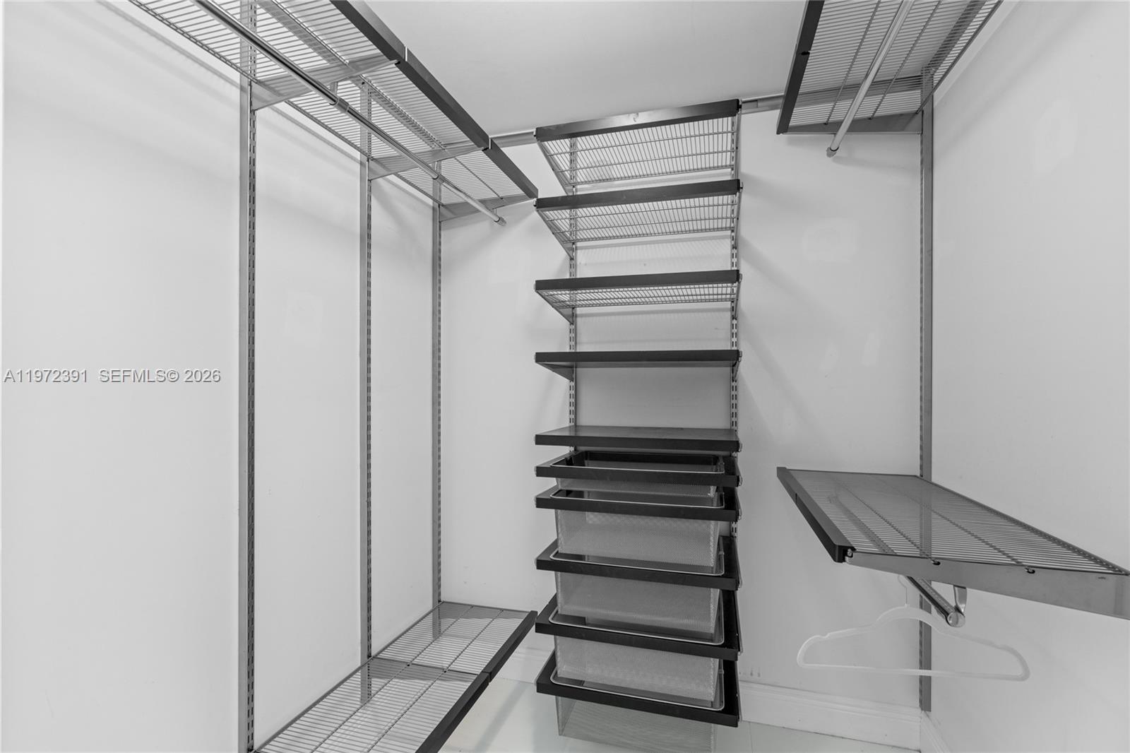 ICON BRICKELL NO TWO - Residential