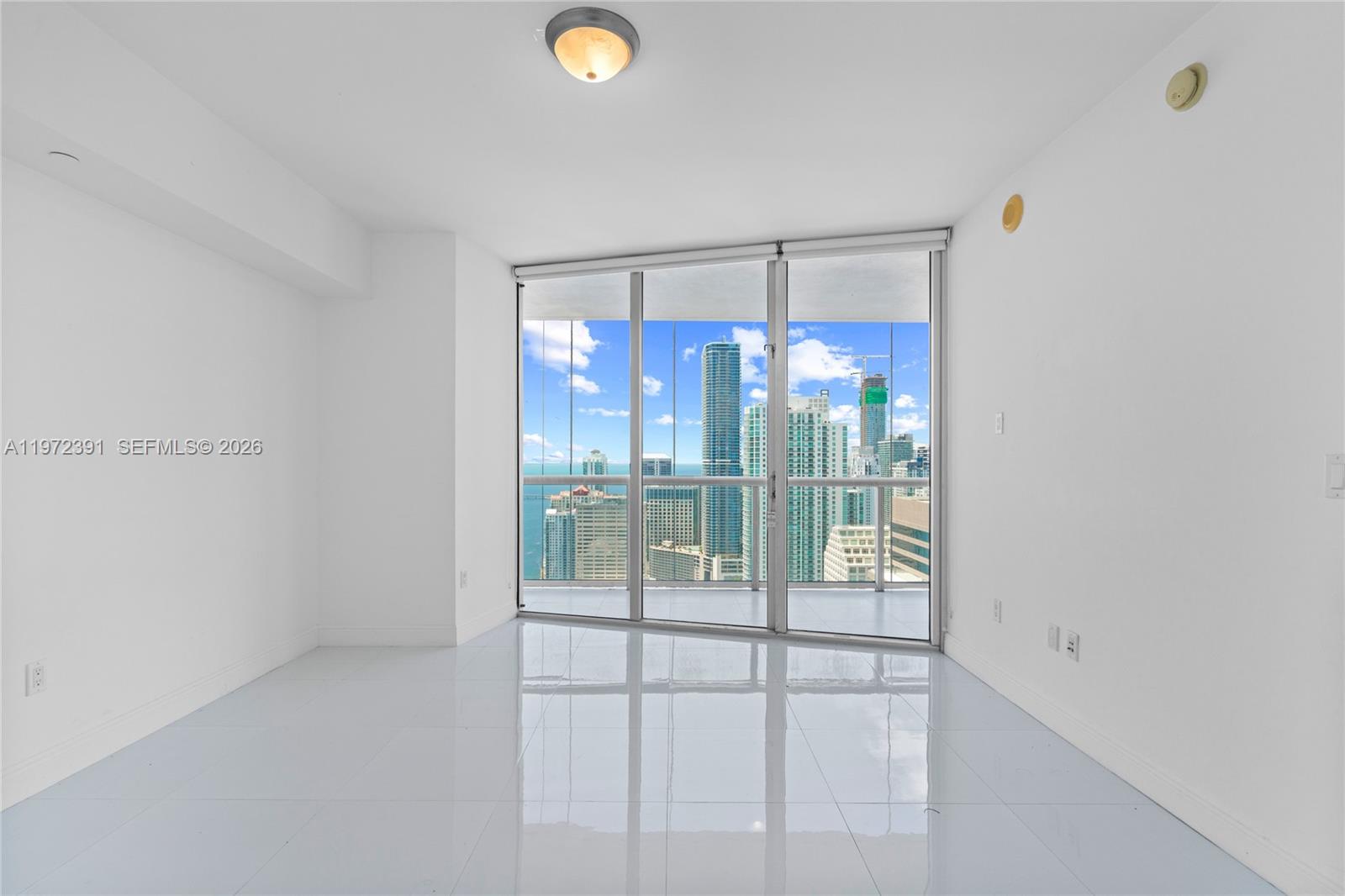 ICON BRICKELL NO TWO - Residential