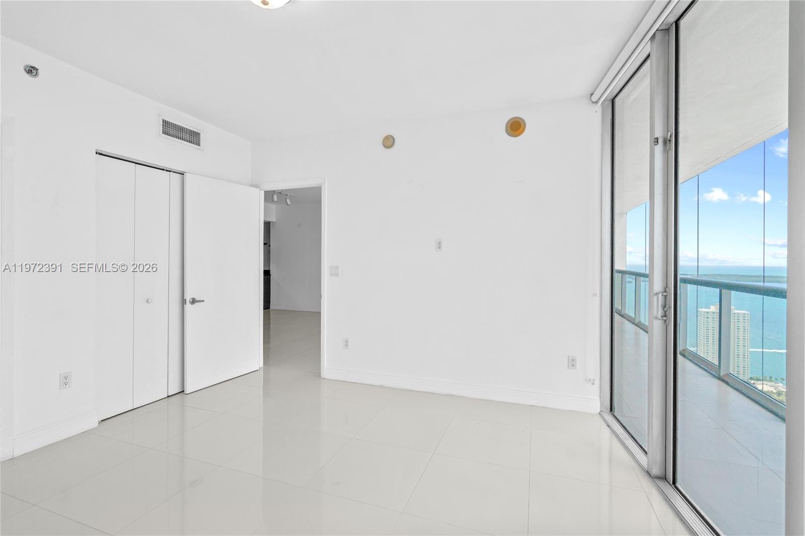ICON BRICKELL NO TWO - Residential