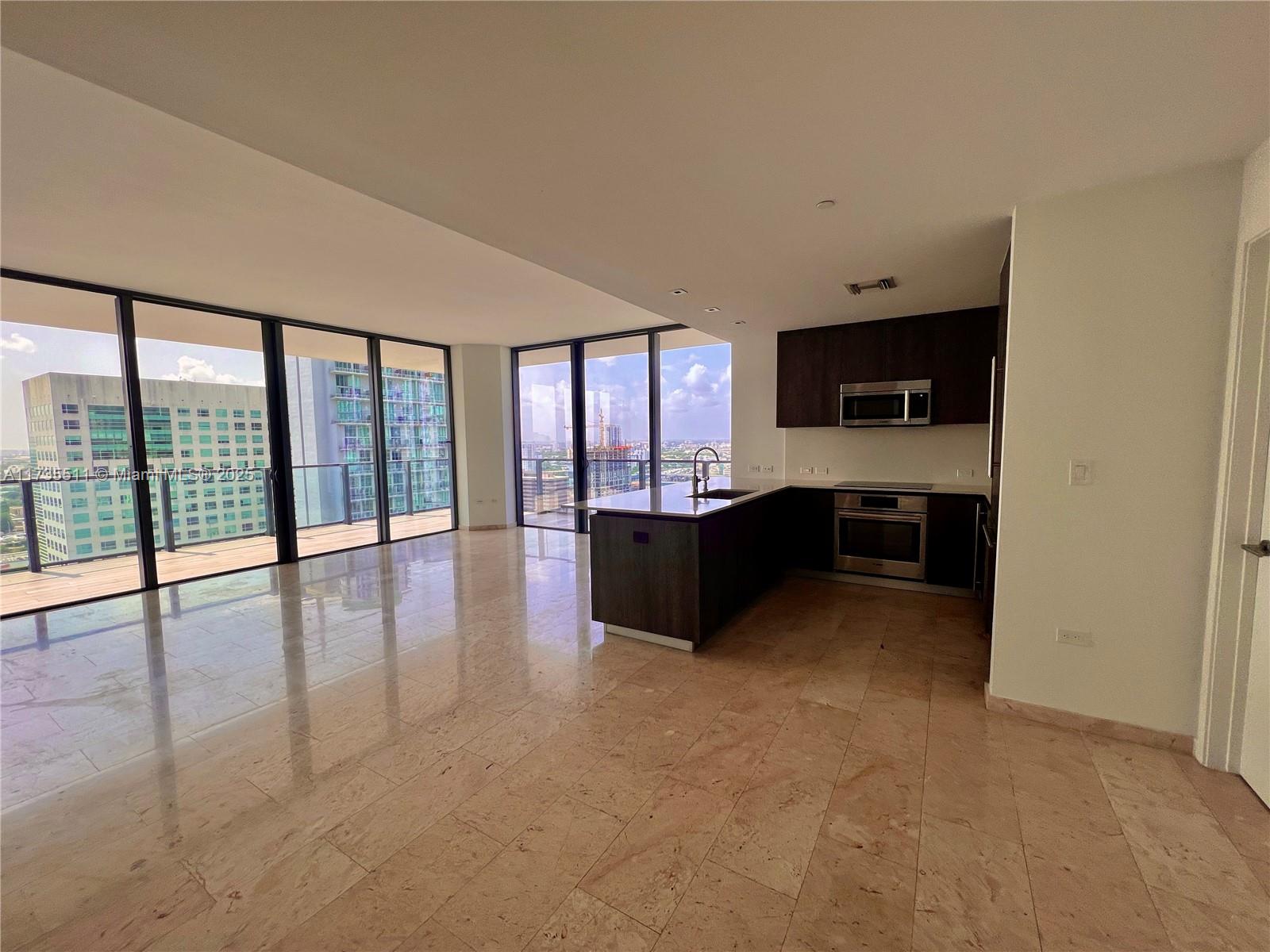 RISE CONDO - Residential Lease