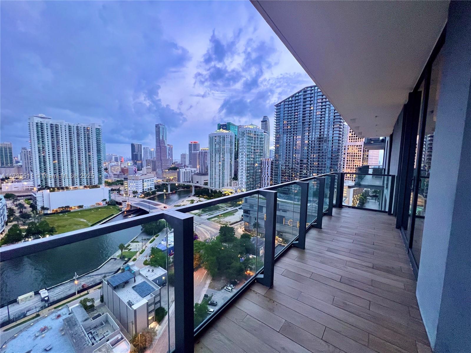 RISE CONDO - Residential Lease