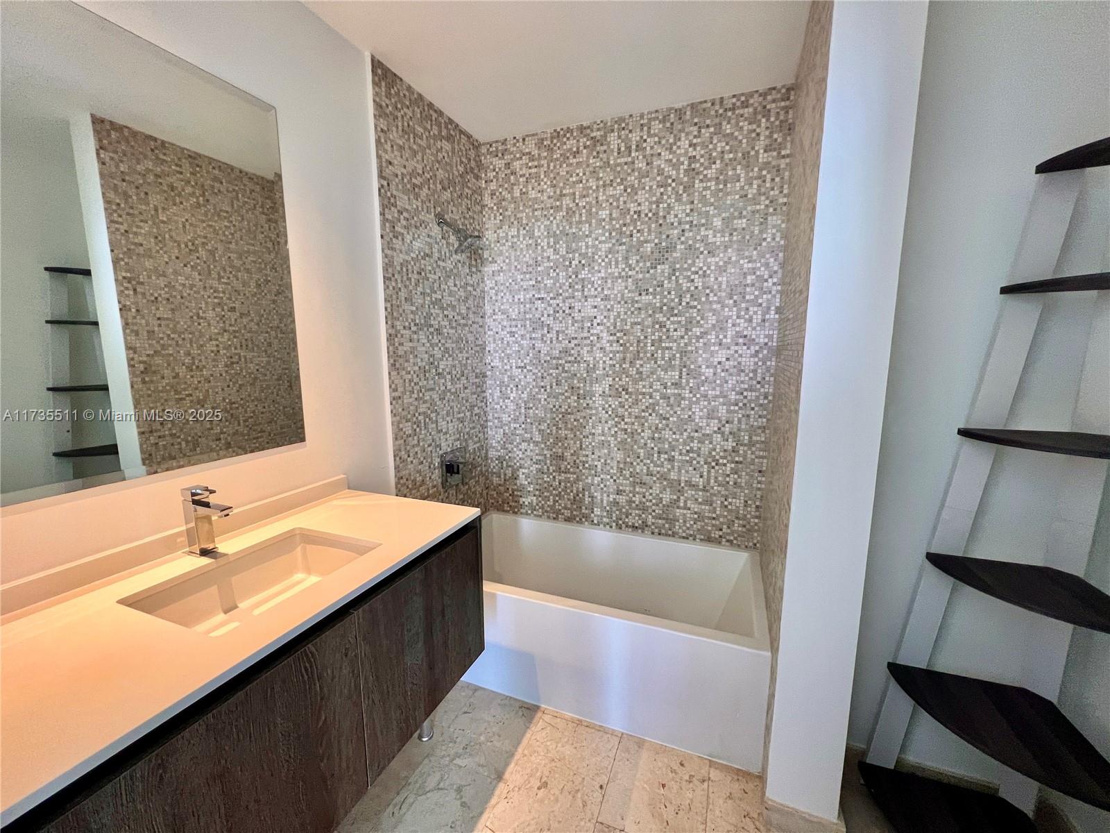 RISE CONDO - Residential Lease
