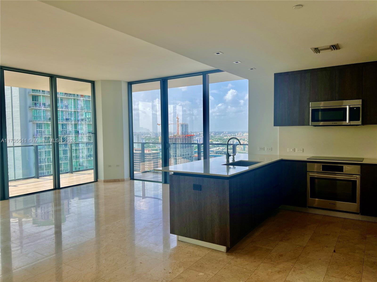 RISE CONDO - Residential Lease