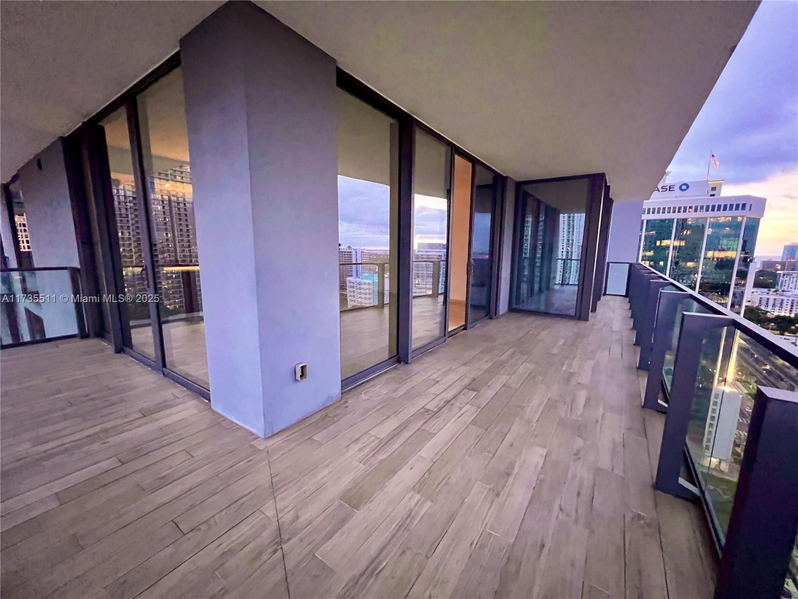 RISE CONDO - Residential Lease