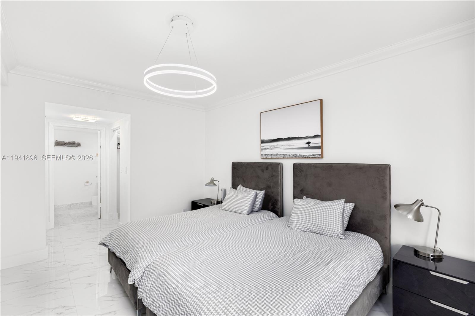 THE WAVES CONDO - Residential