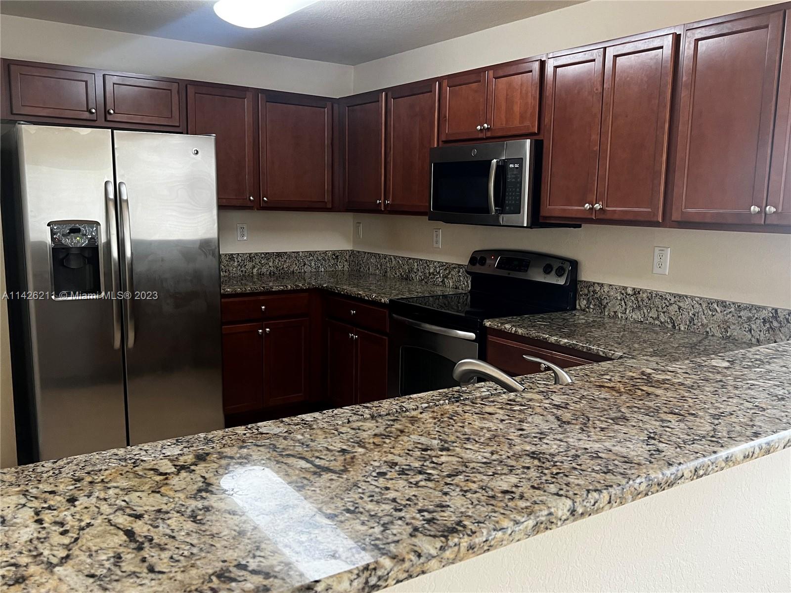 ST MORITZ AT DORAL CONDO - Residential Lease