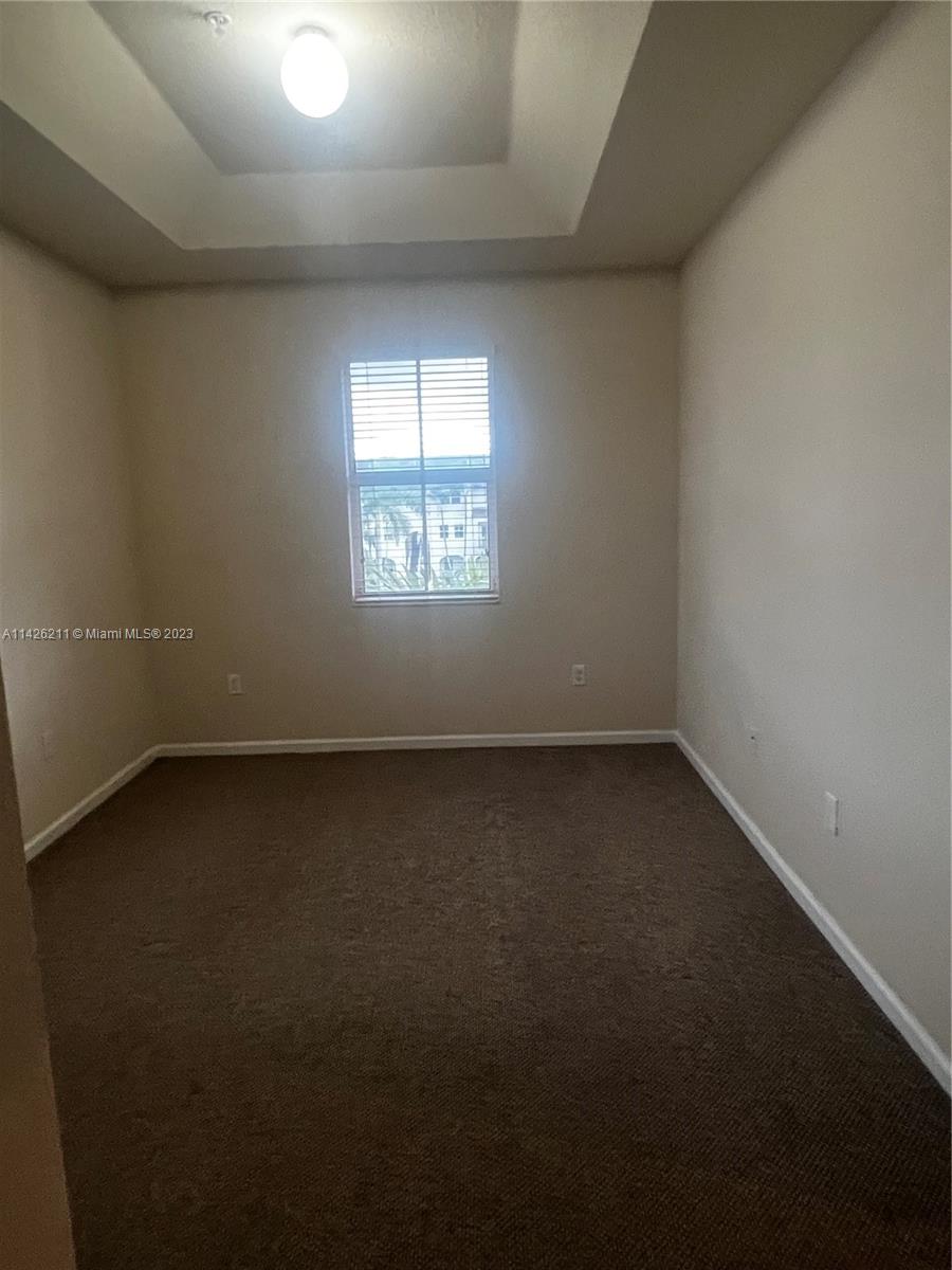 ST MORITZ AT DORAL CONDO - Residential Lease