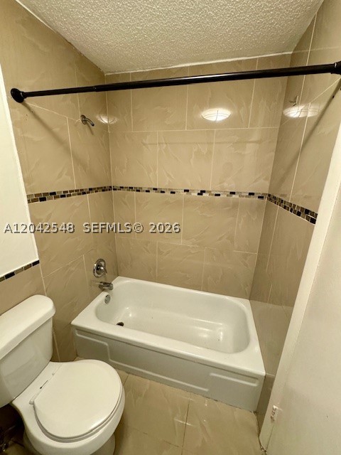 NEWPORT AT LAUDERHILL CON - Residential
