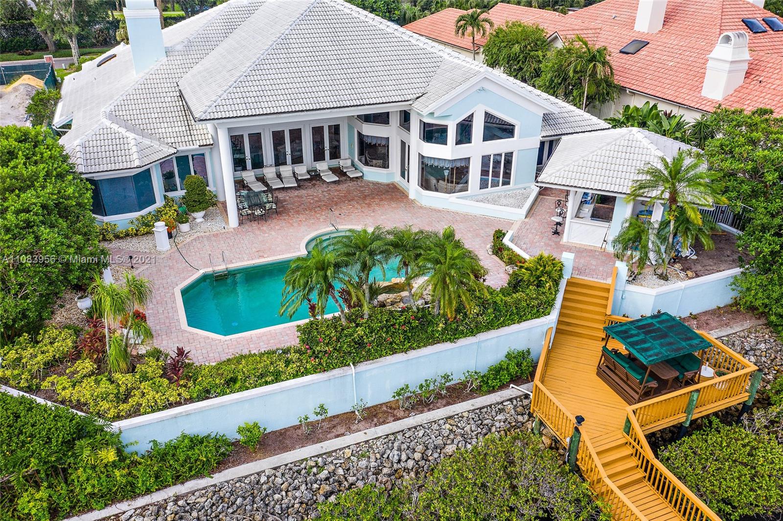 Admirals Cove - Residential