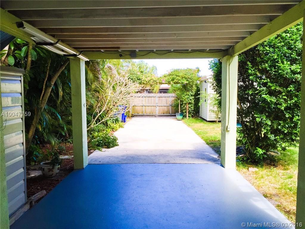 Hollywood Park 4-19 B - Residential Lease