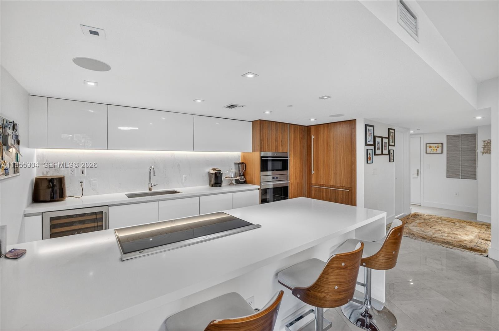 PARAMOUNT FT LAUDERDALE C - Residential