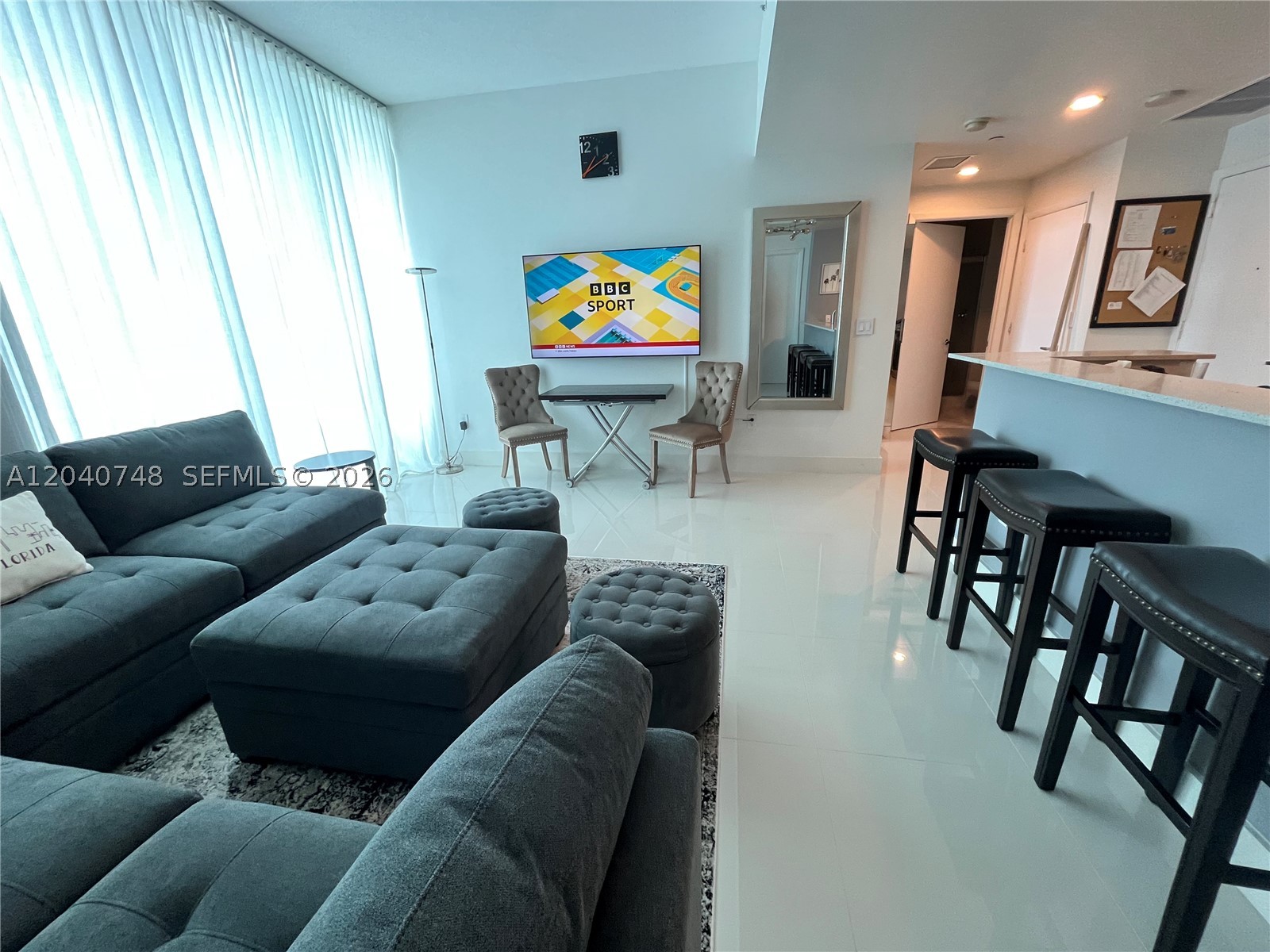 CITY 24 CONDO - Residential