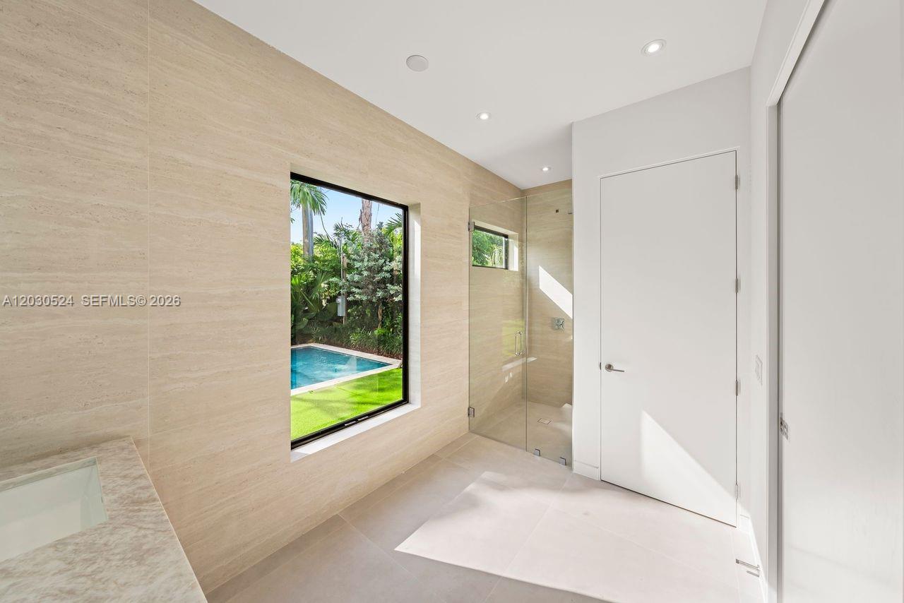 CORAL GATE SEC B - Residential