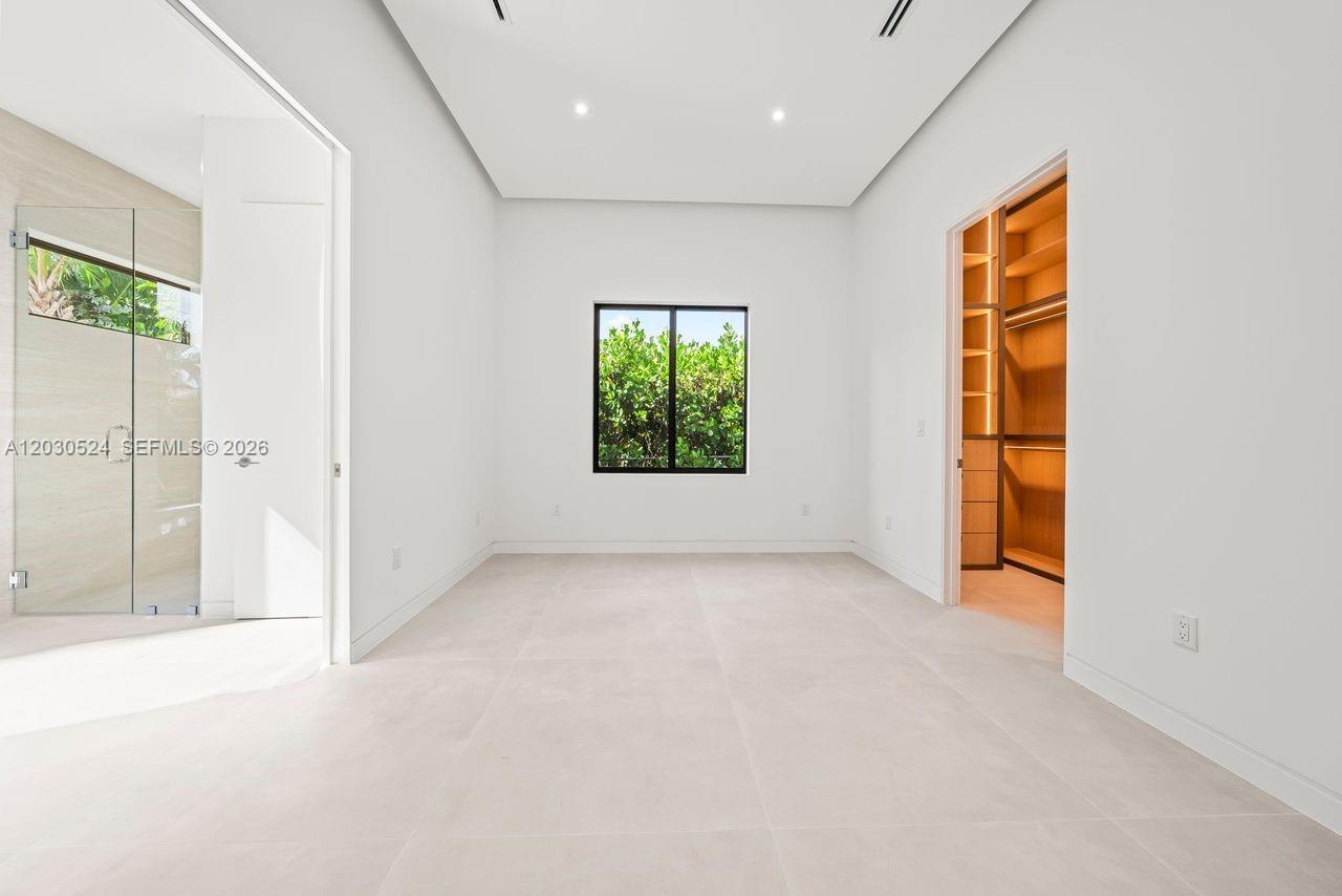 CORAL GATE SEC B - Residential