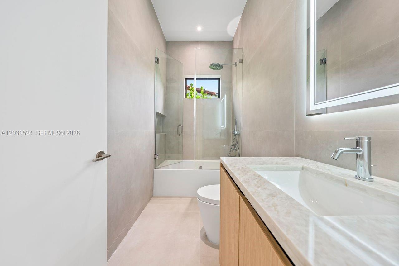 CORAL GATE SEC B - Residential