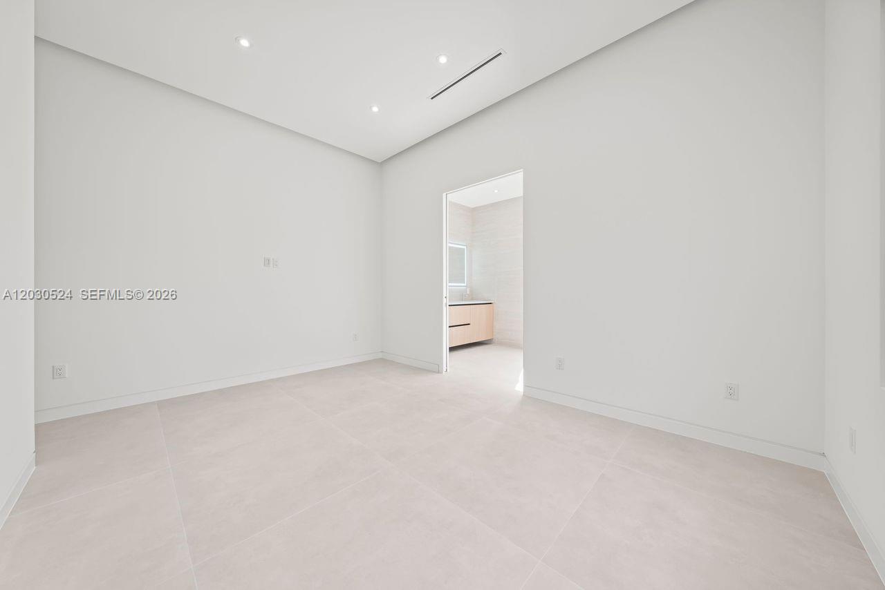 CORAL GATE SEC B - Residential