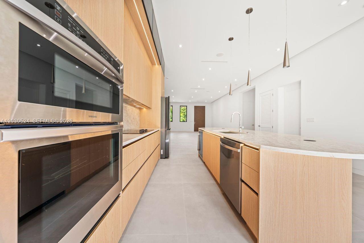CORAL GATE SEC B - Residential