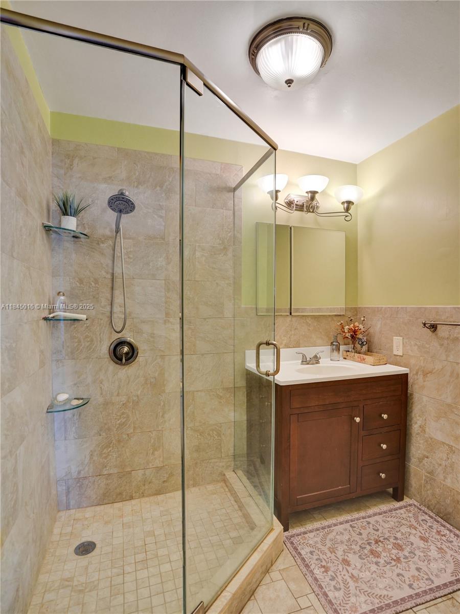 SOUTH NEW RIVER ISLES SEC - Residential
