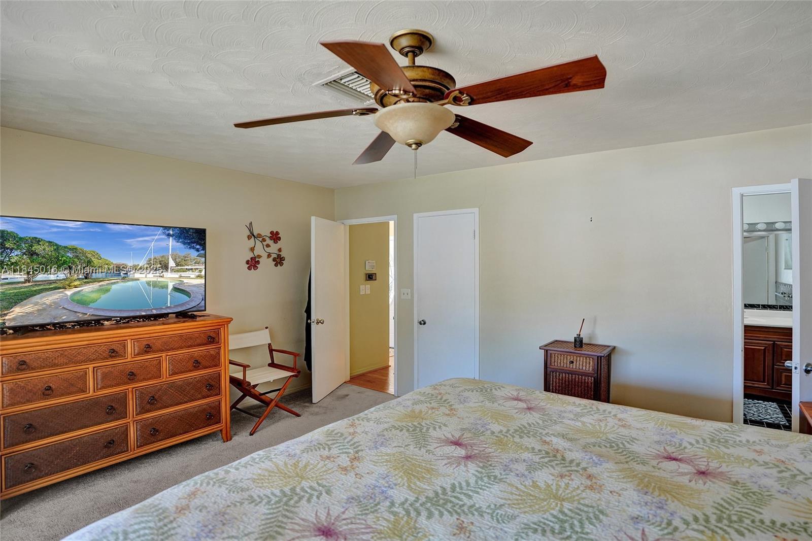 SOUTH NEW RIVER ISLES SEC - Residential