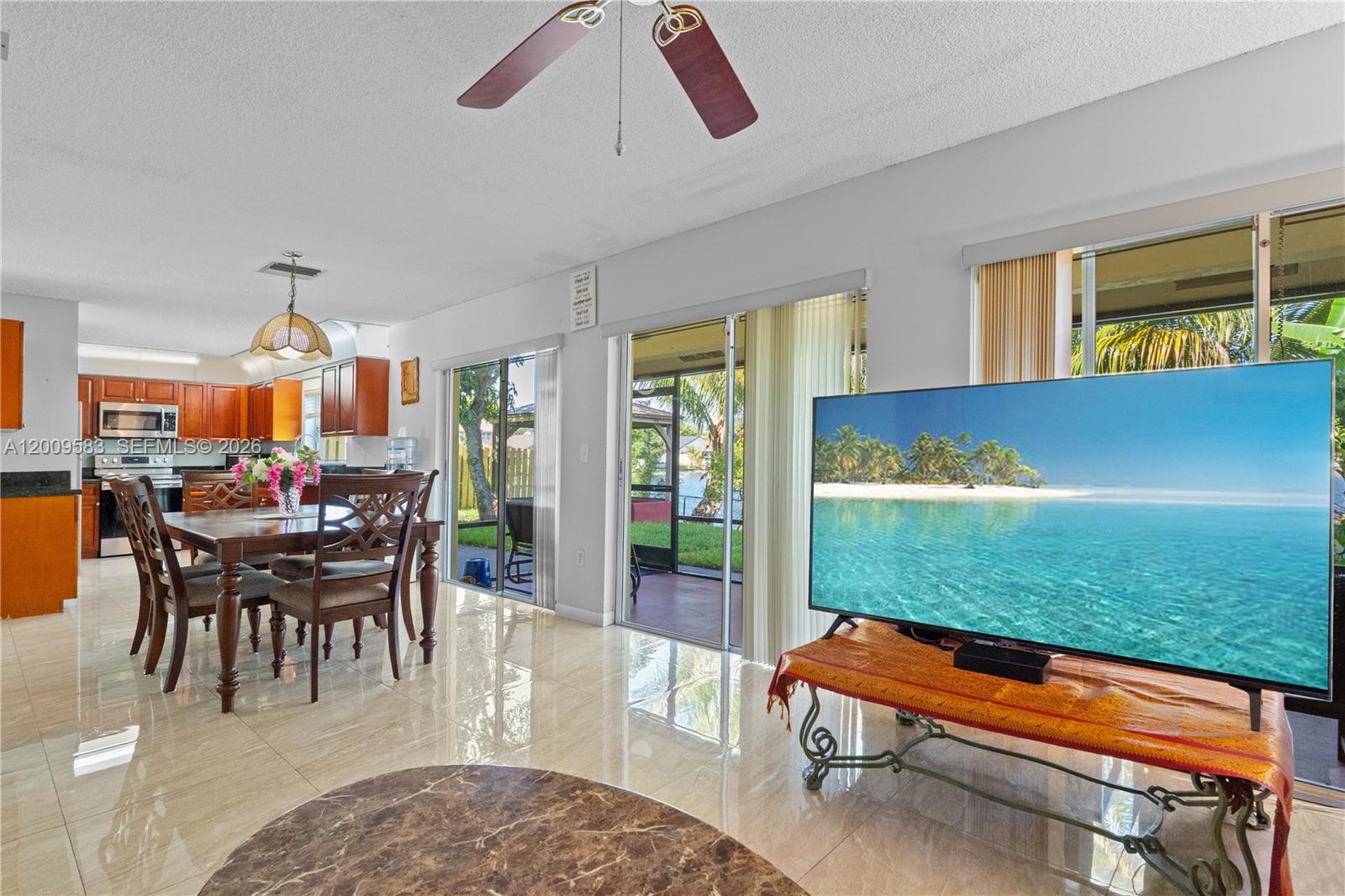 LAKESIDE SOUTH - Residential