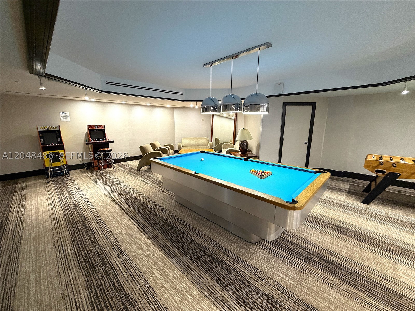 TERRACES NORTH TURNBERRY - Residential