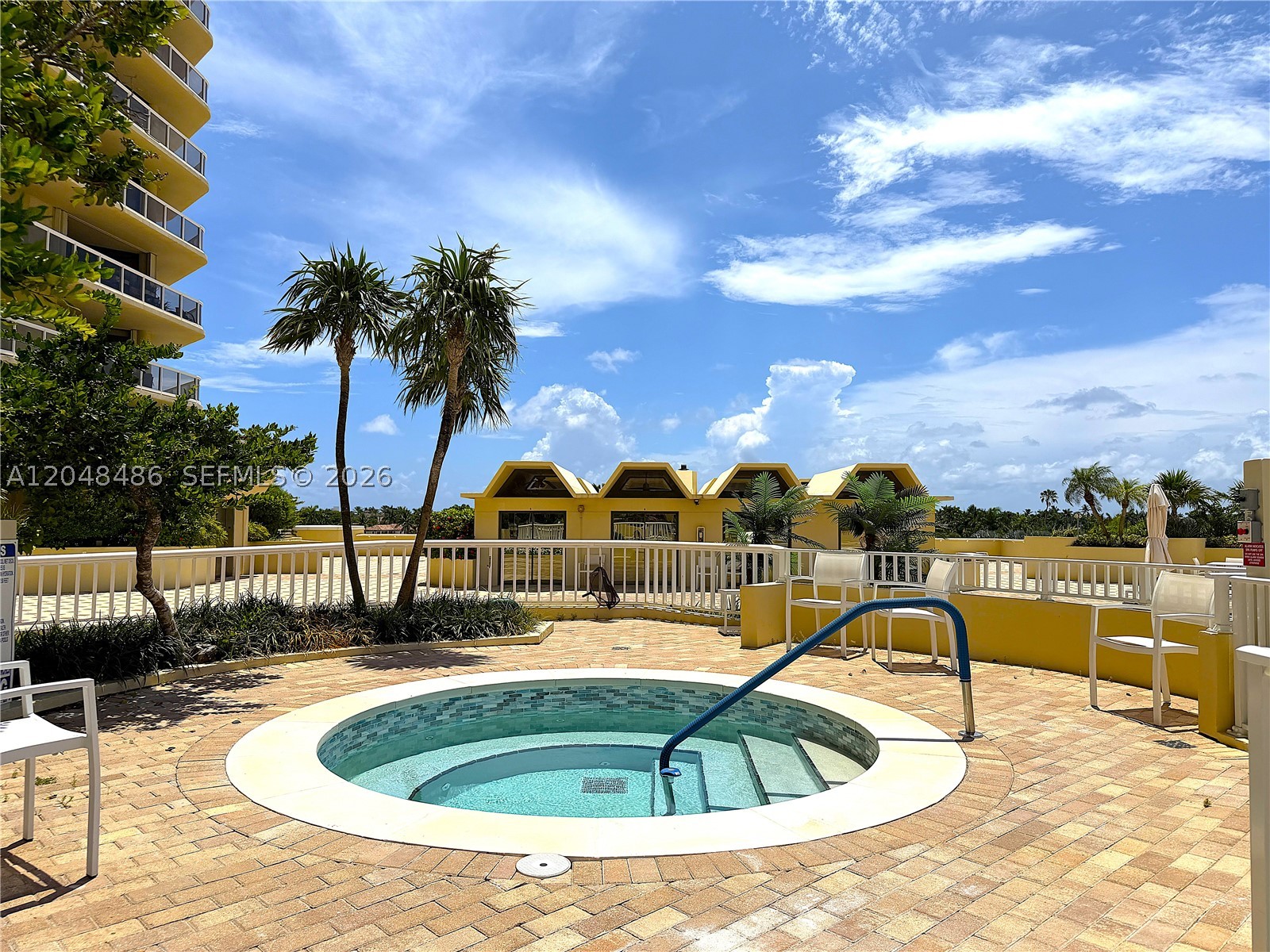 TERRACES NORTH TURNBERRY - Residential