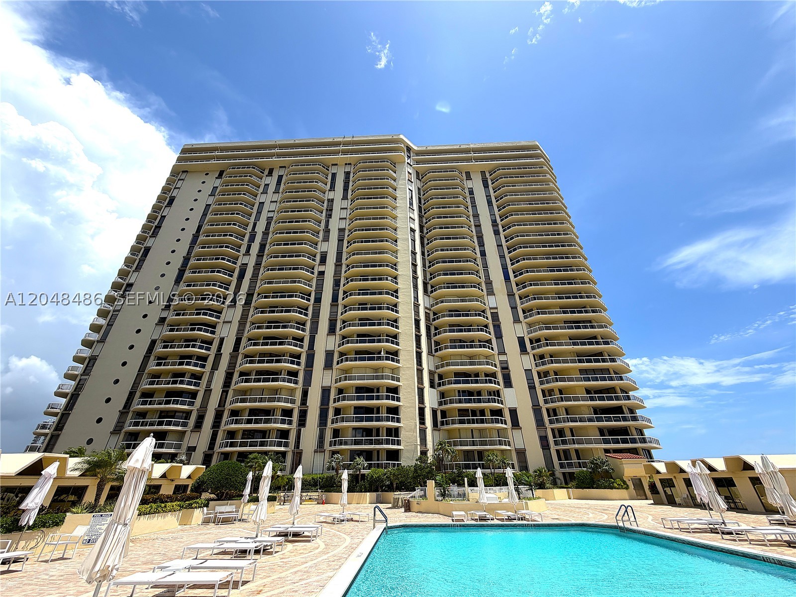 TERRACES NORTH TURNBERRY - Residential