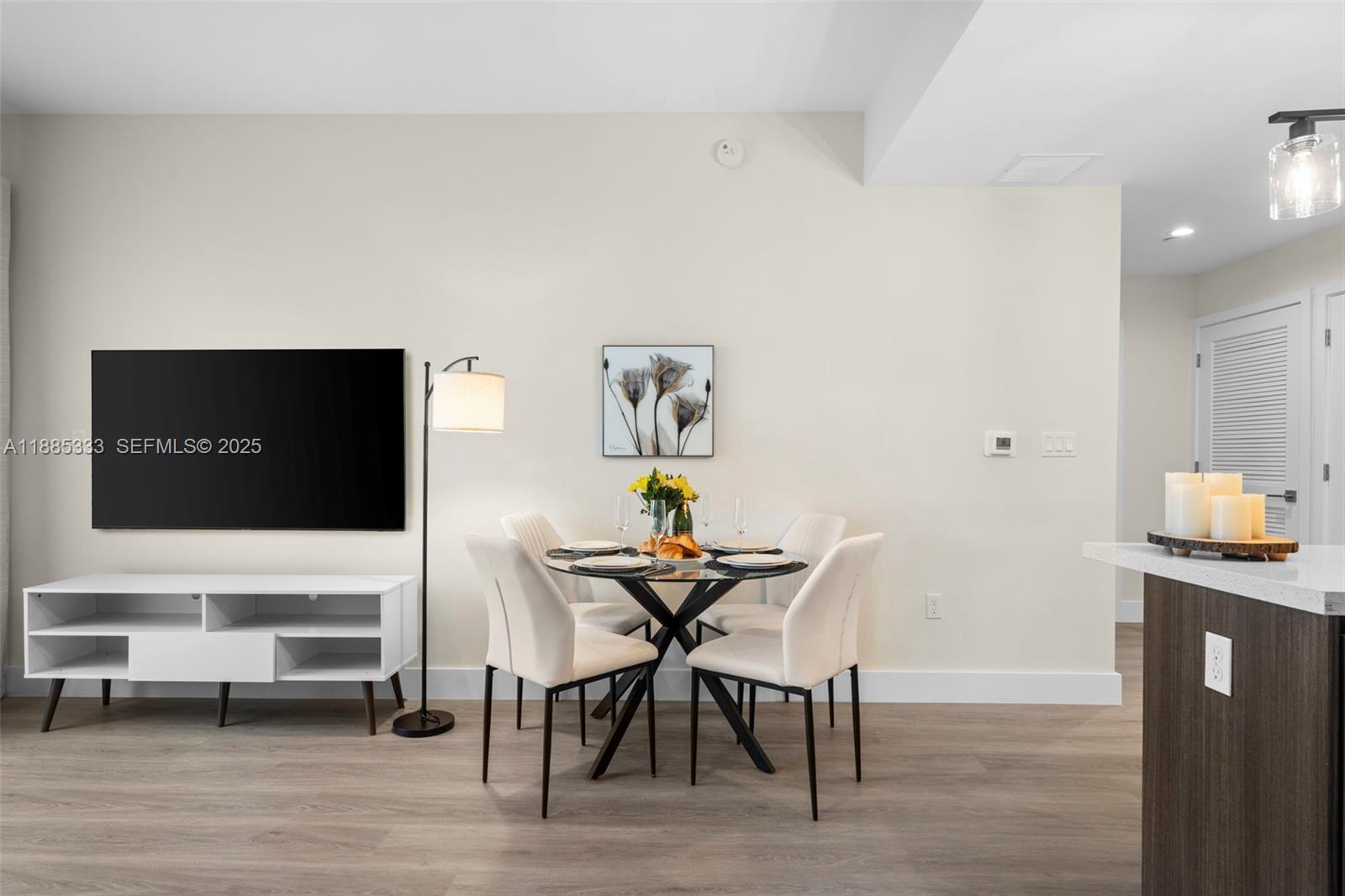 AESTHETIC APARTMENTS CONDO - Residential