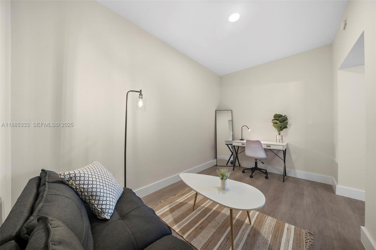 AESTHETIC APARTMENTS CONDO - Residential