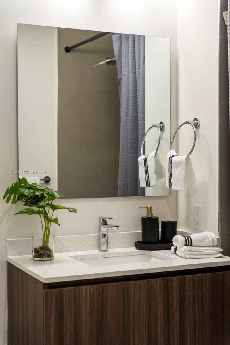AESTHETIC APARTMENTS CONDO - Residential