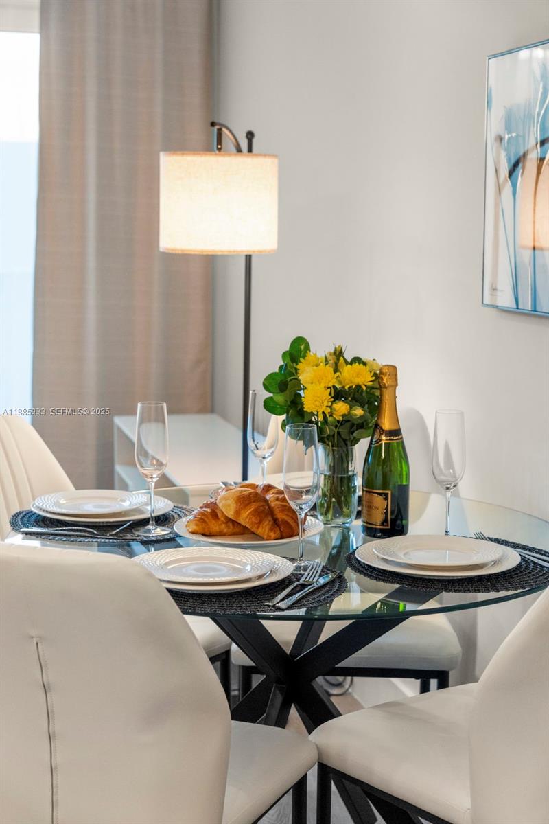 AESTHETIC APARTMENTS CONDO - Residential