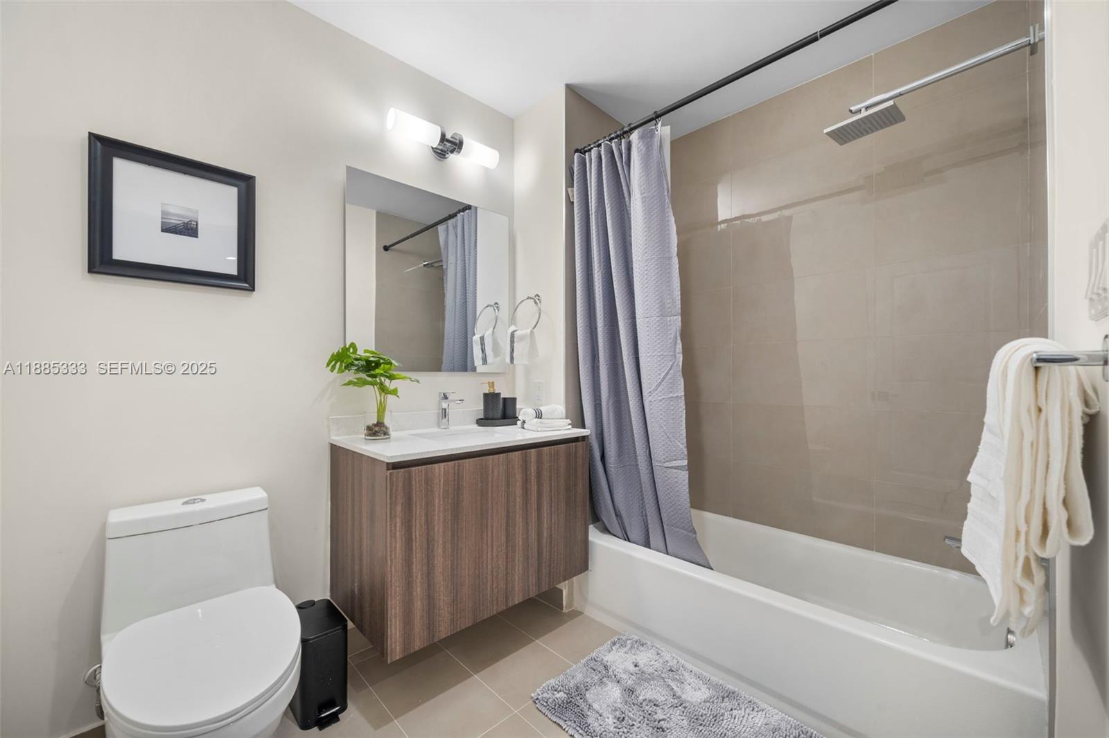 AESTHETIC APARTMENTS CONDO - Residential