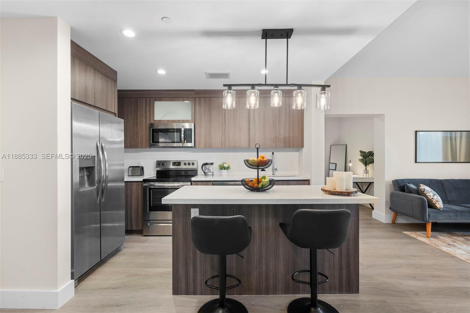 AESTHETIC APARTMENTS CONDO - Residential