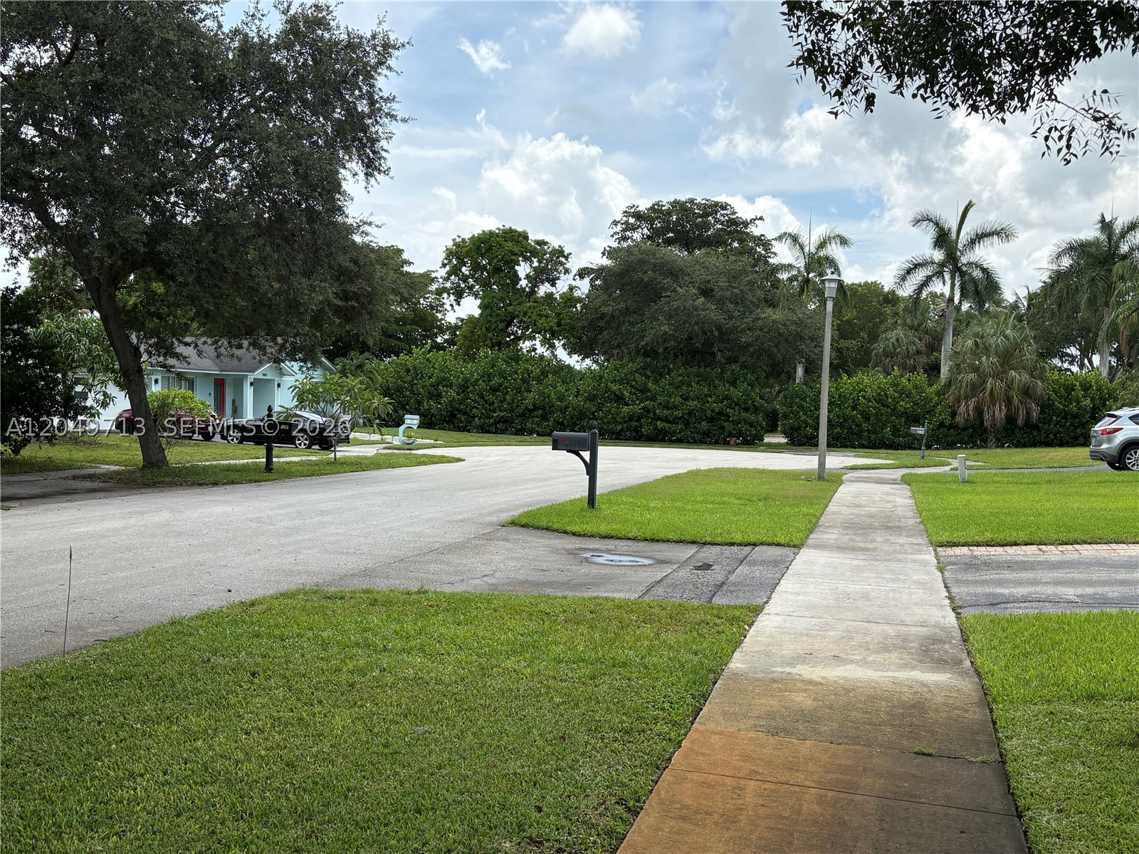 FLAMINGO GARDENS-BLACK OL - Residential