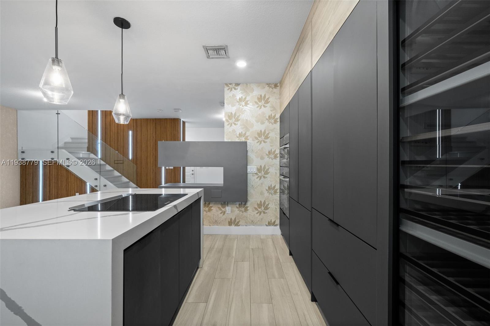 GRAND BAY SOUTH TOWNHOMES - Residential