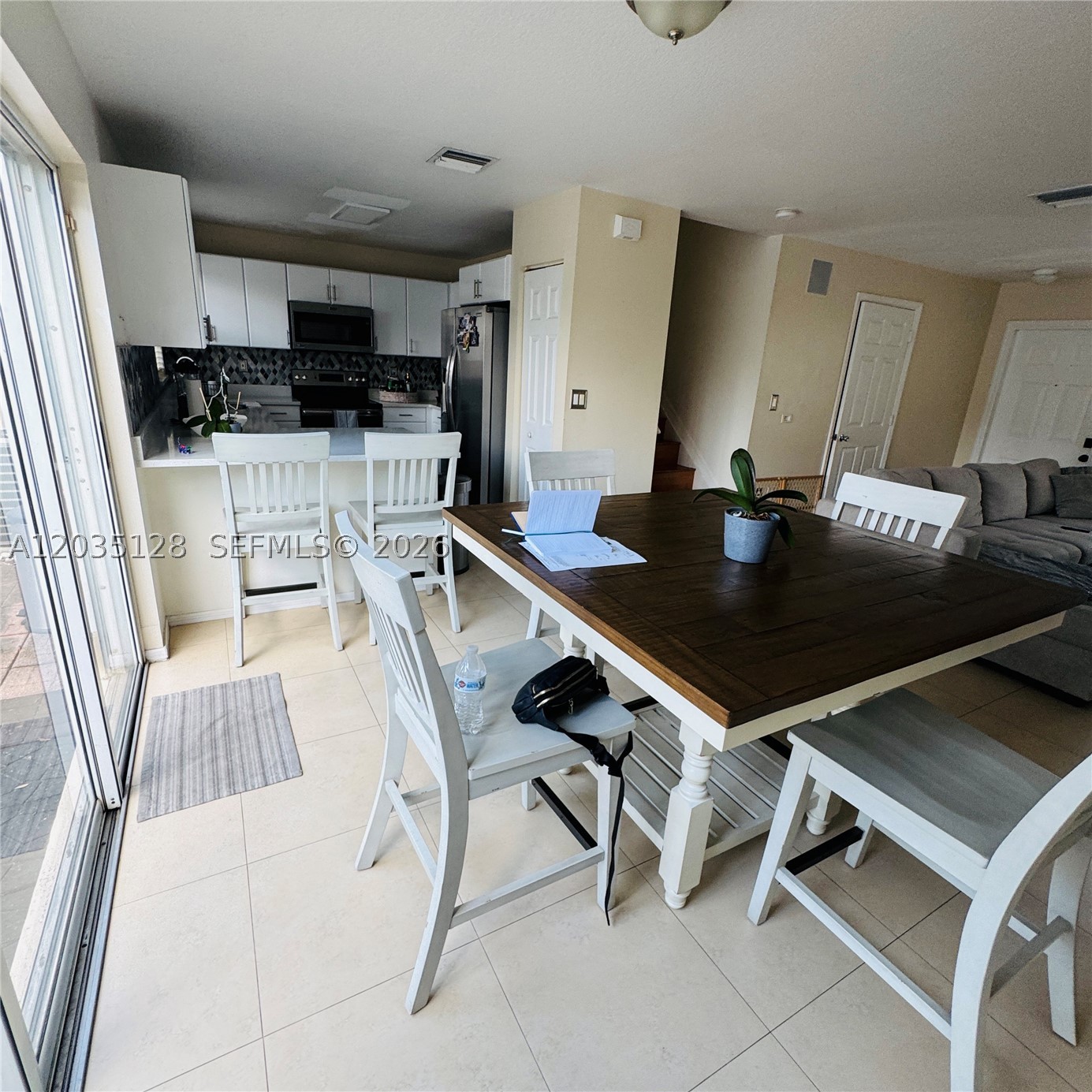 PEMBROKE ISLES 1 - Residential Lease