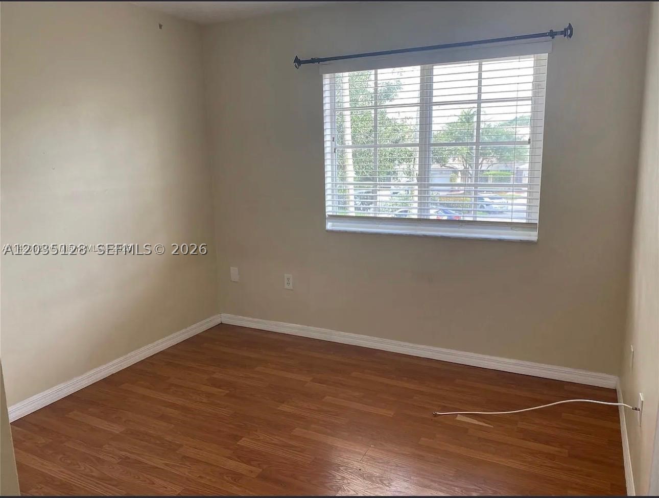 PEMBROKE ISLES 1 - Residential Lease