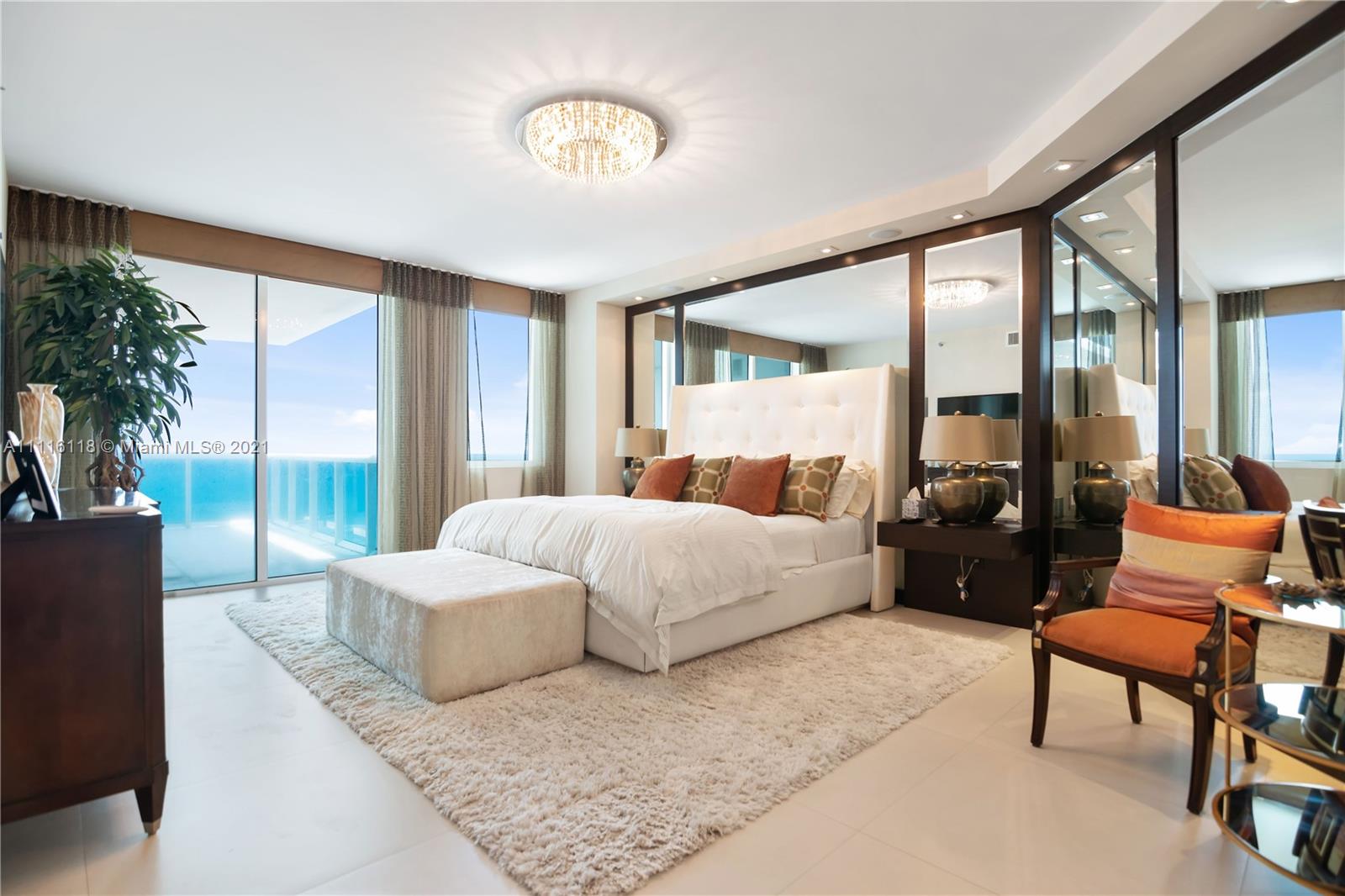 2711 HOLLYWOOD BEACH COND - Residential Lease