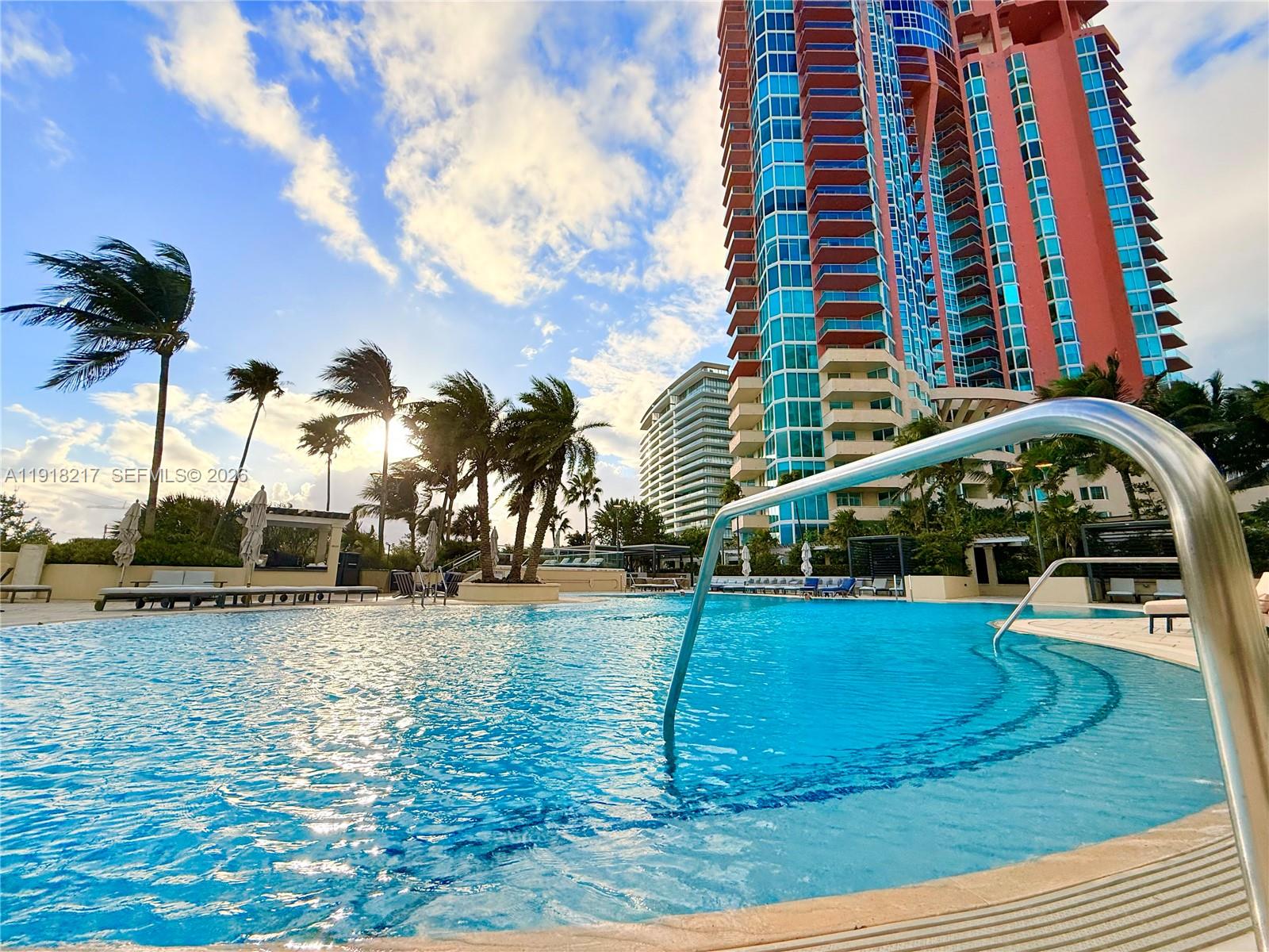 PORTOFINO TOWER CONDO - Residential